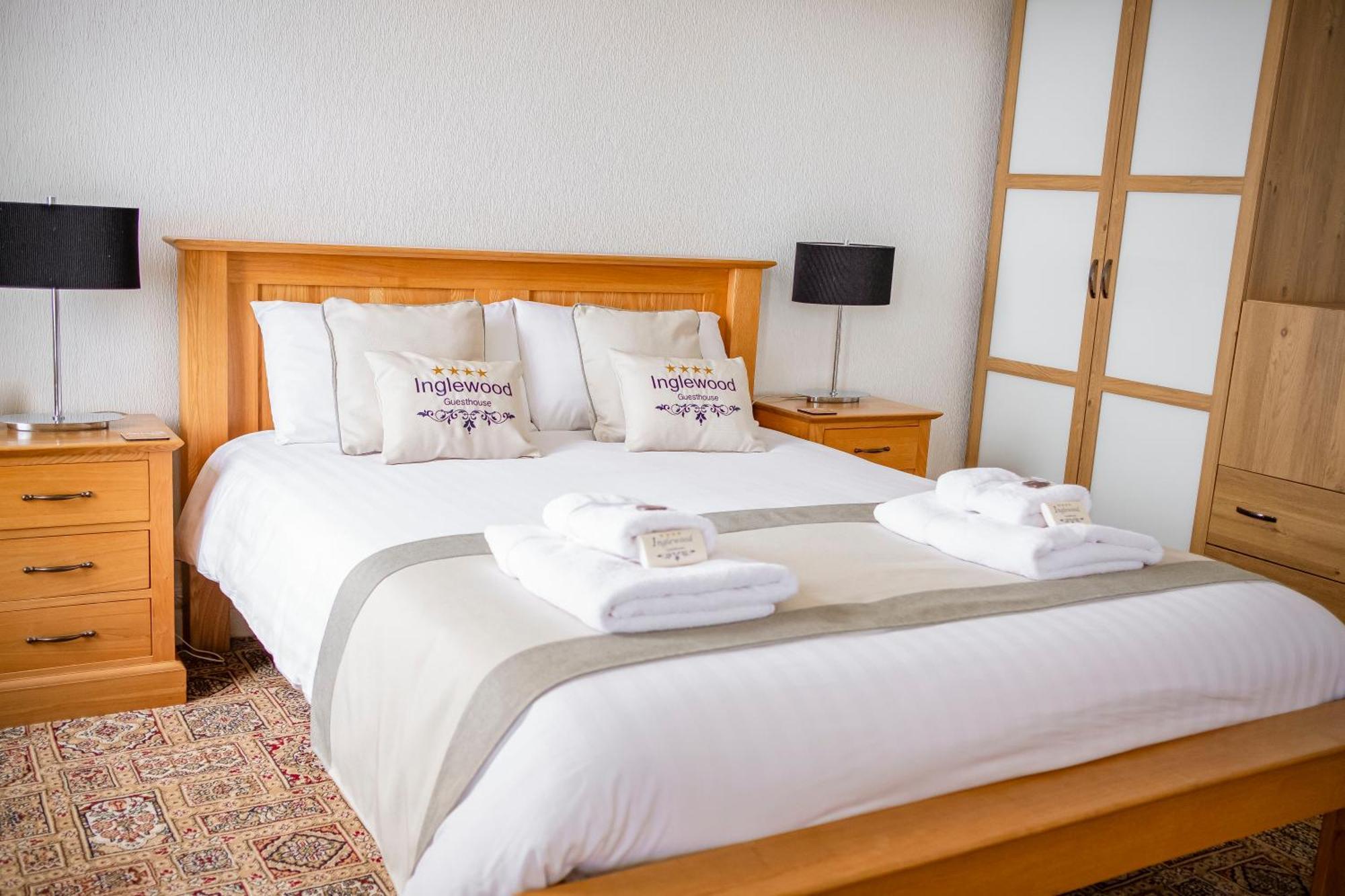 Inglewood - Opul Express Hotel Douglas Bilik gambar